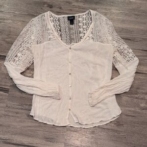 Daytrip Cream Lace Button-Up Blouse